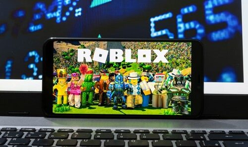 How To Give People Robux In A Group